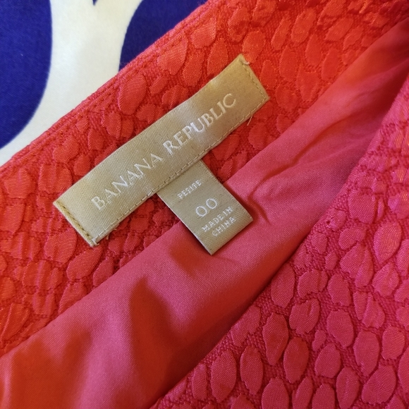 Banana Republic Dress with POCKETS - Picture 3 of 4